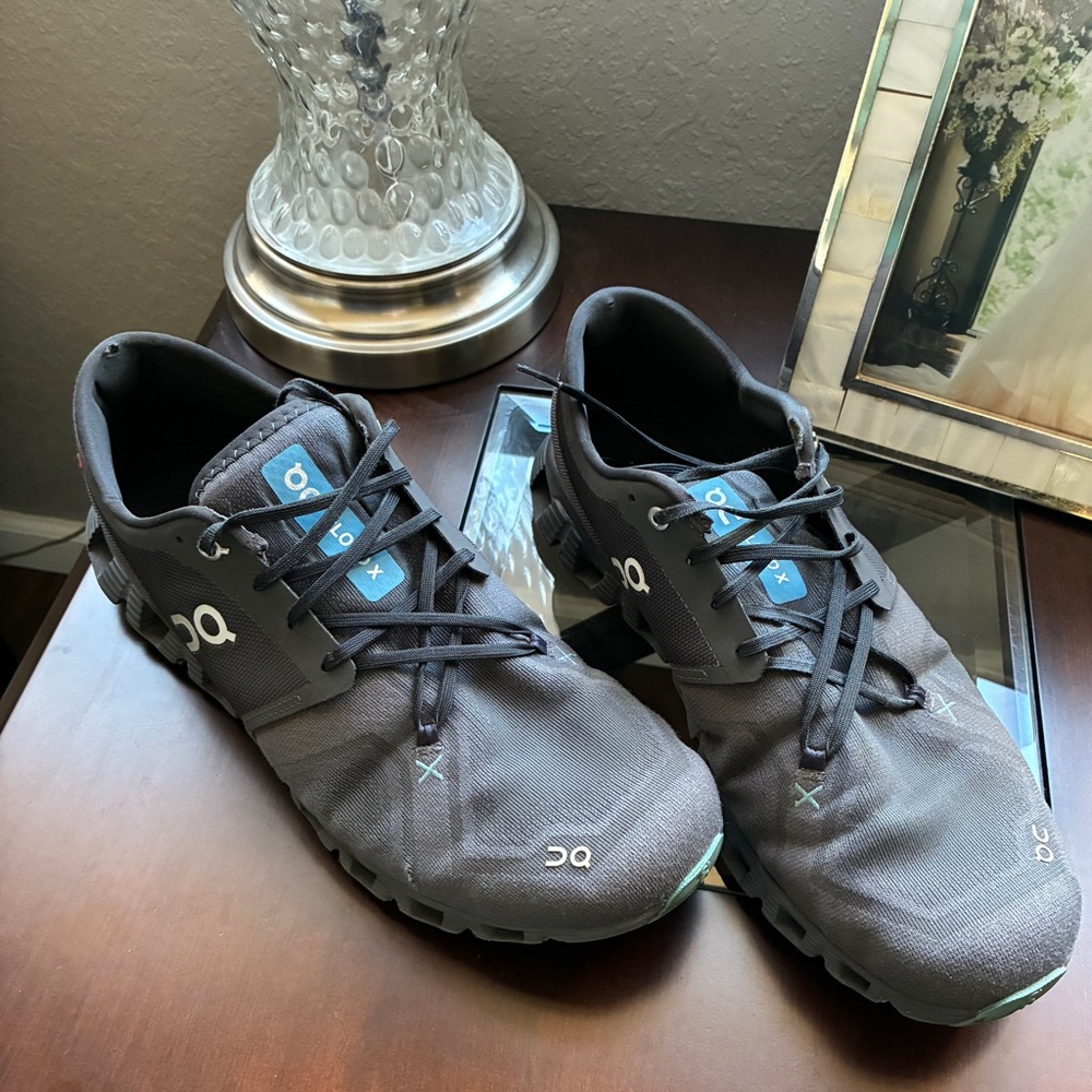 Good Used Condition- On Running Men's Gray Athletic Shoes